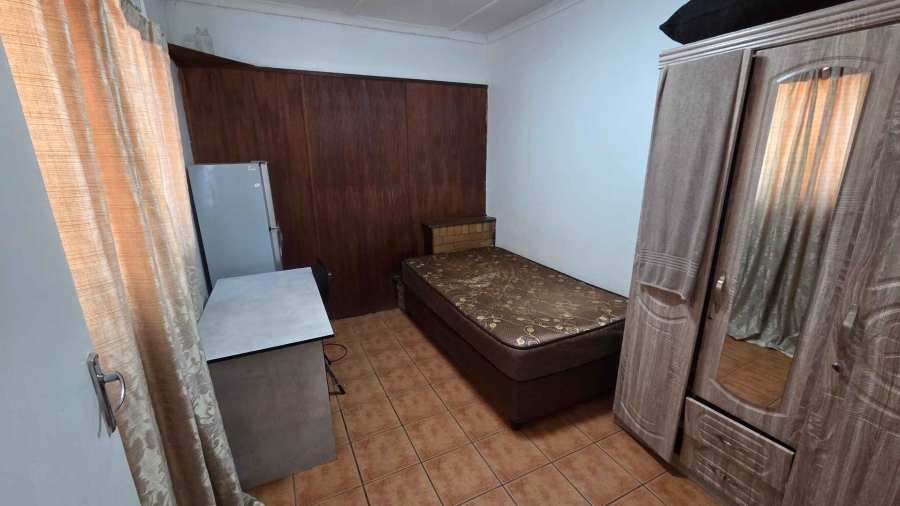 13 Bedroom Property for Sale in Universitas Free State